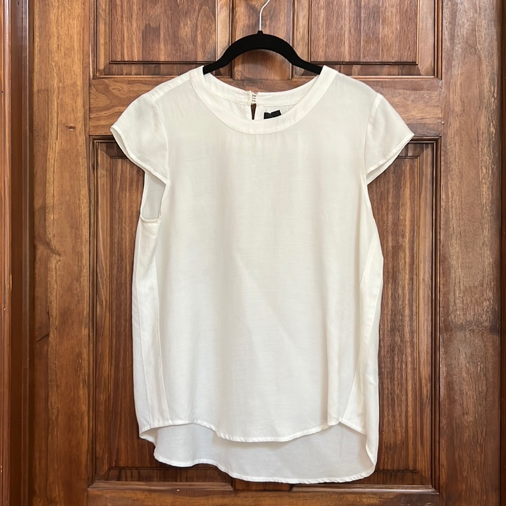 J.Crew white linen-like top, size 4